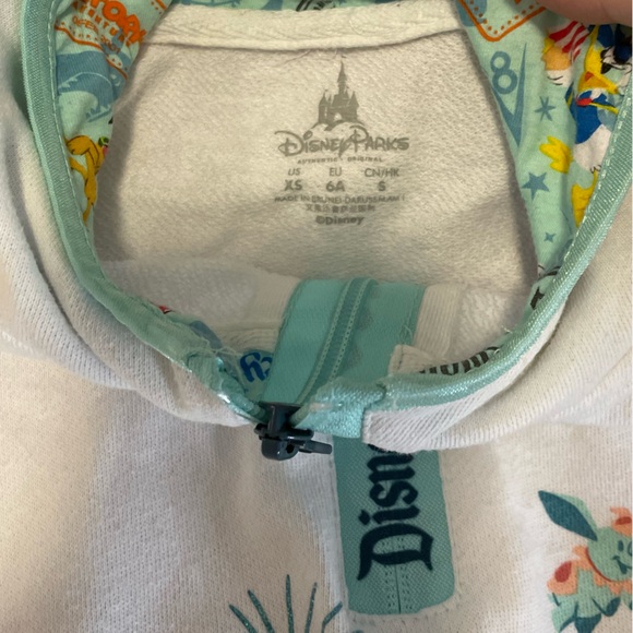 Disneyland Disney Parks Minnie Mouse Castle White Hooie Sweatshirt Sweater XS - Picture 5 of 8